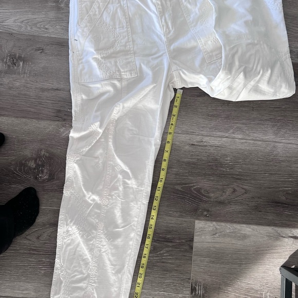 Pilcro Anthropologie embroidered boyfriend jean - Picture 7 of 7